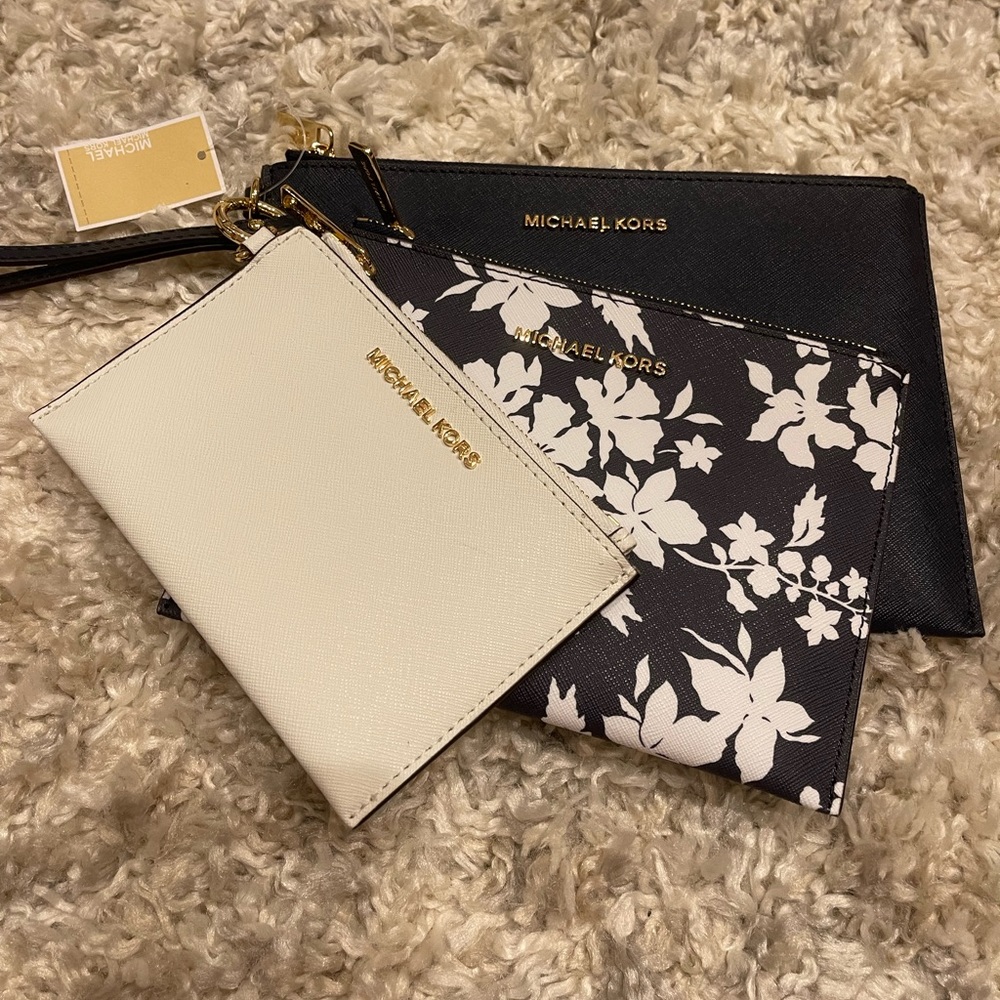 Michael Kors Jet Set Wristlet Trio